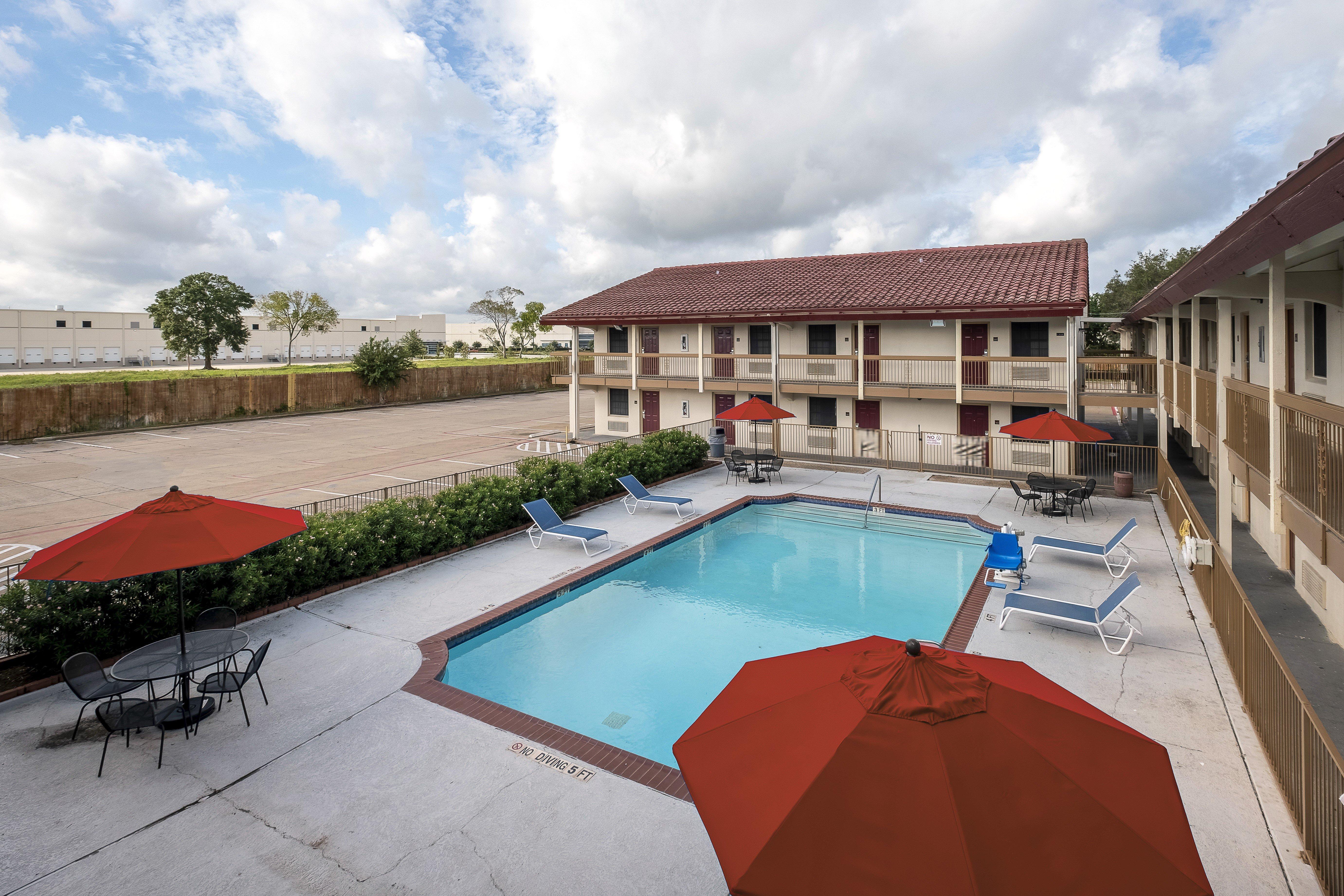 Red Roof Inn Houston North - Fm1960 & I-45 Westfield Exterior foto